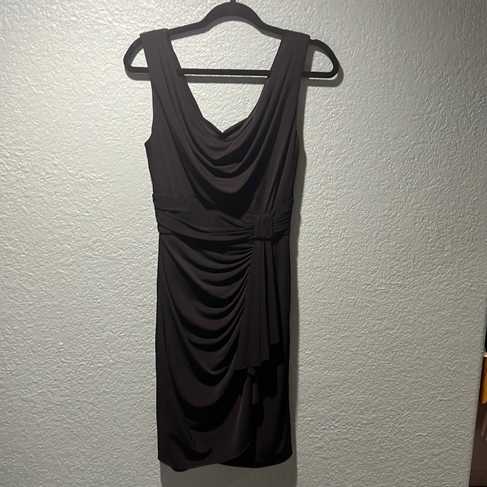 White House | Black Market. Size 6. Black Cocktail Dress.